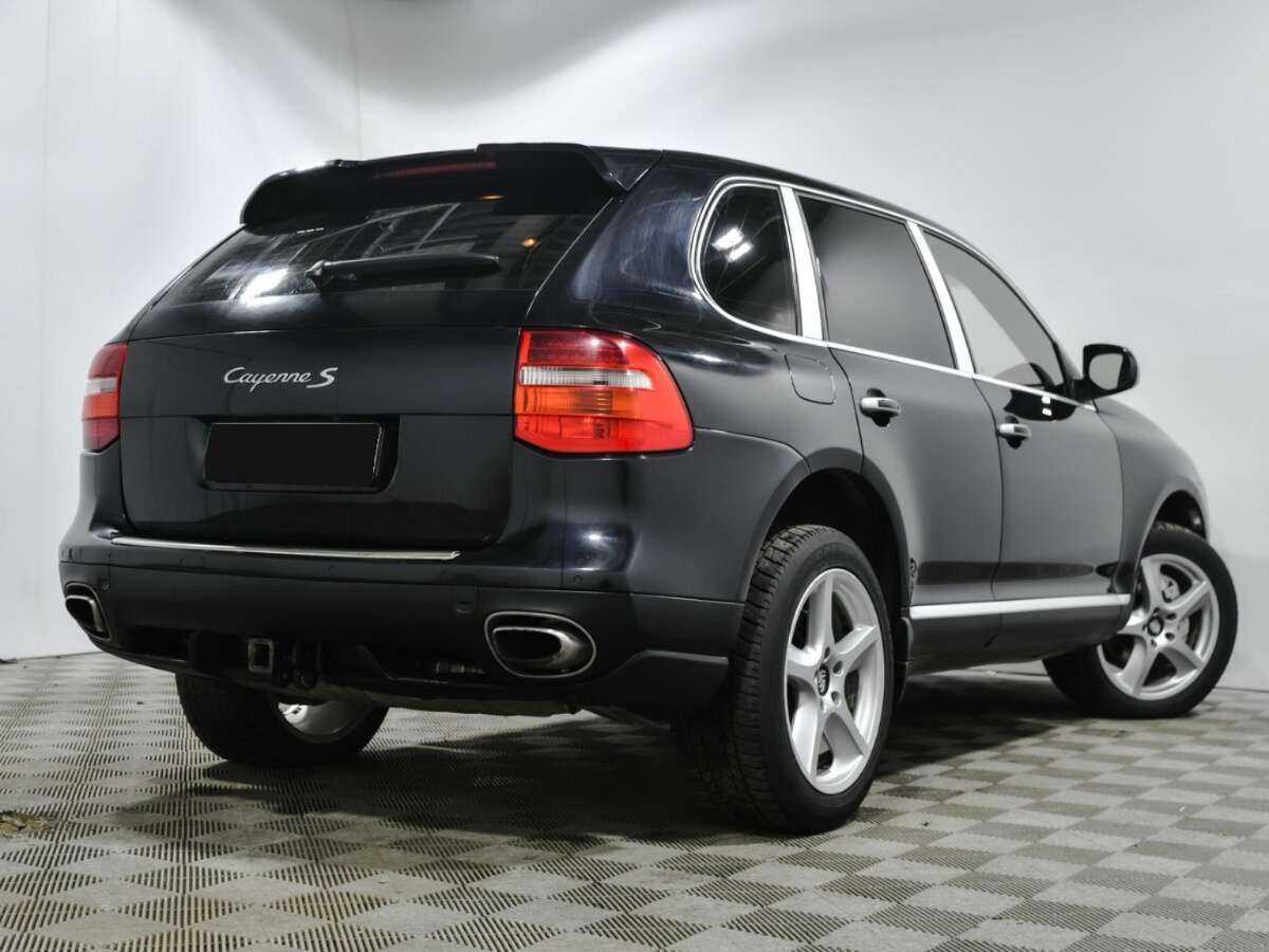 Porsche Cayenne с пробегом — 2007 год. Фото: #3