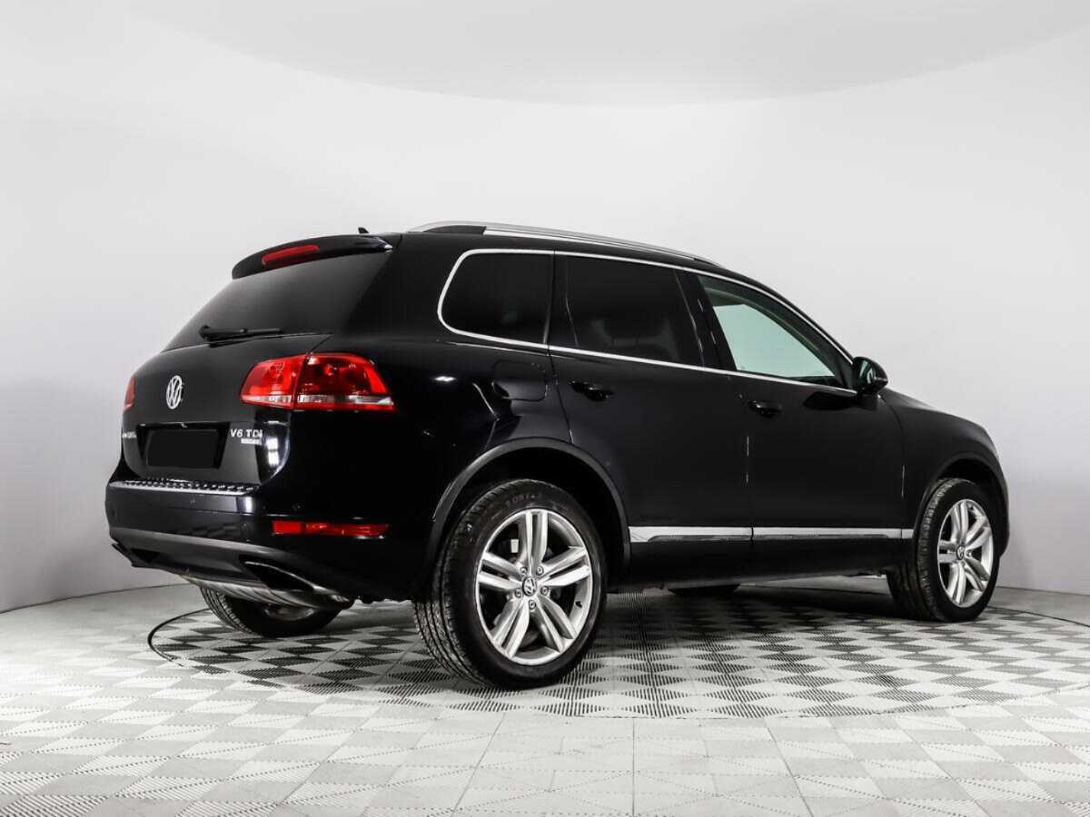 Volkswagen Touareg с пробегом — 2010 год. Фото: #4
