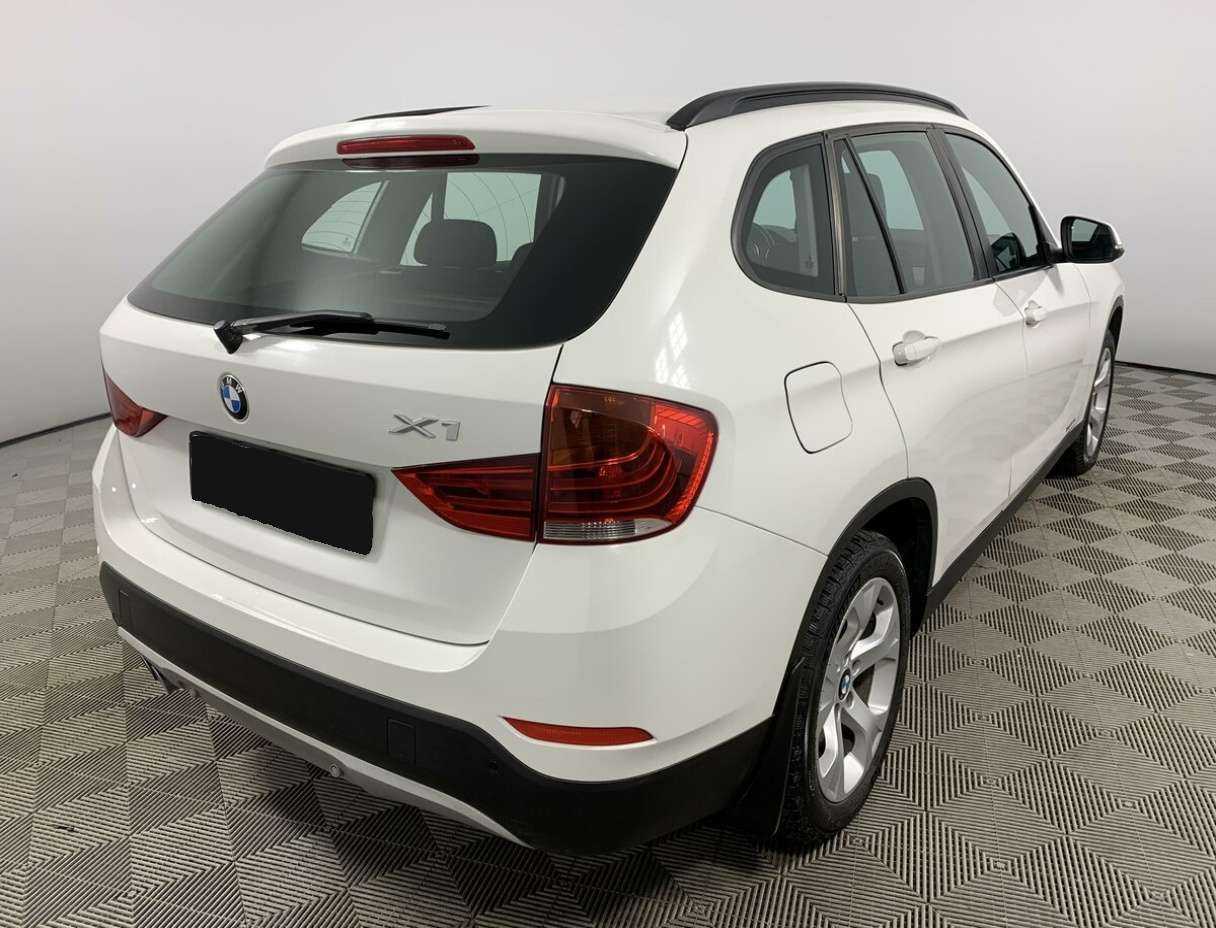 BMW X1 с пробегом — 2013 год. Фото: #3