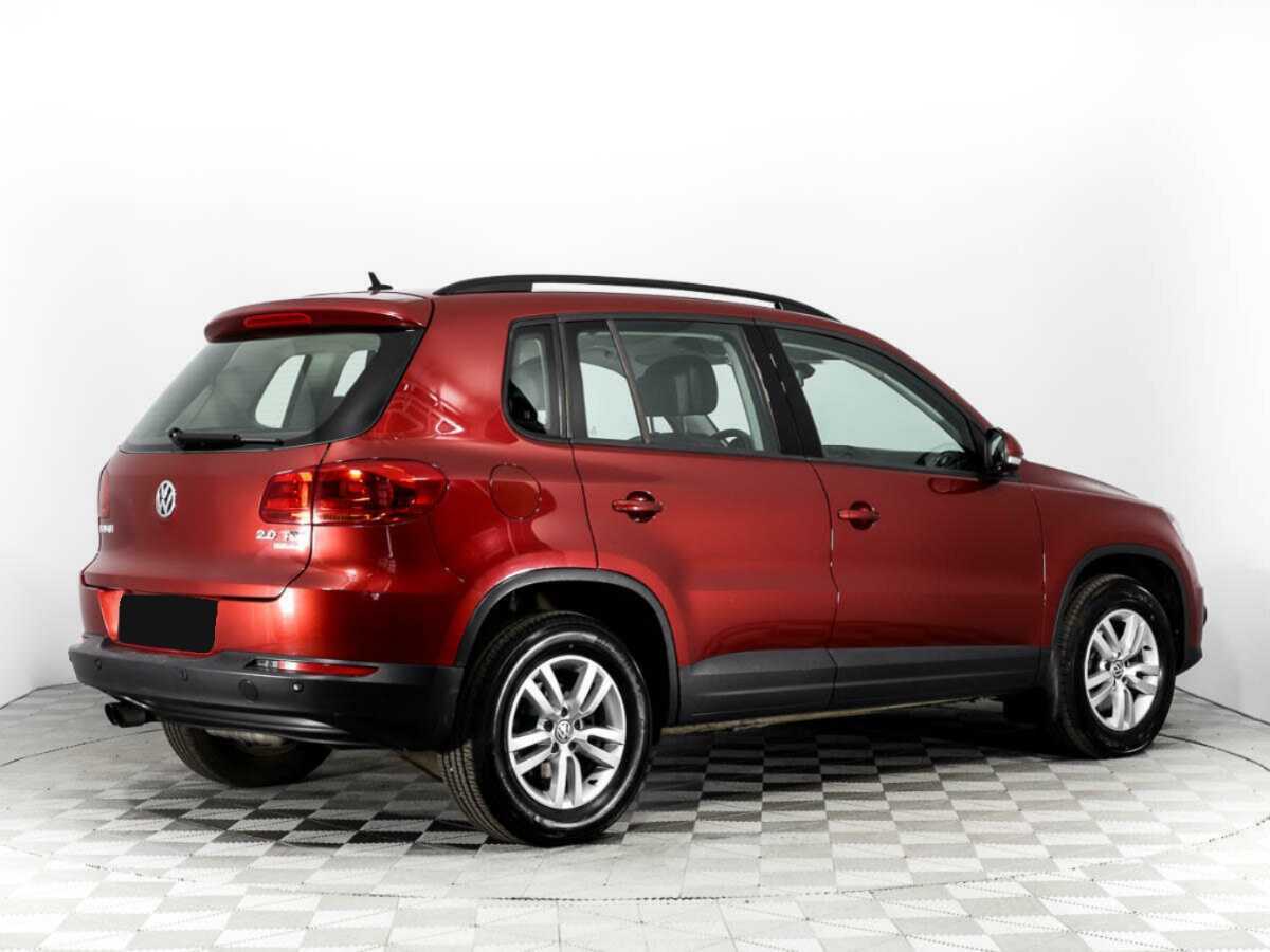 Volkswagen Tiguan с пробегом — 2011 год. Фото: #3