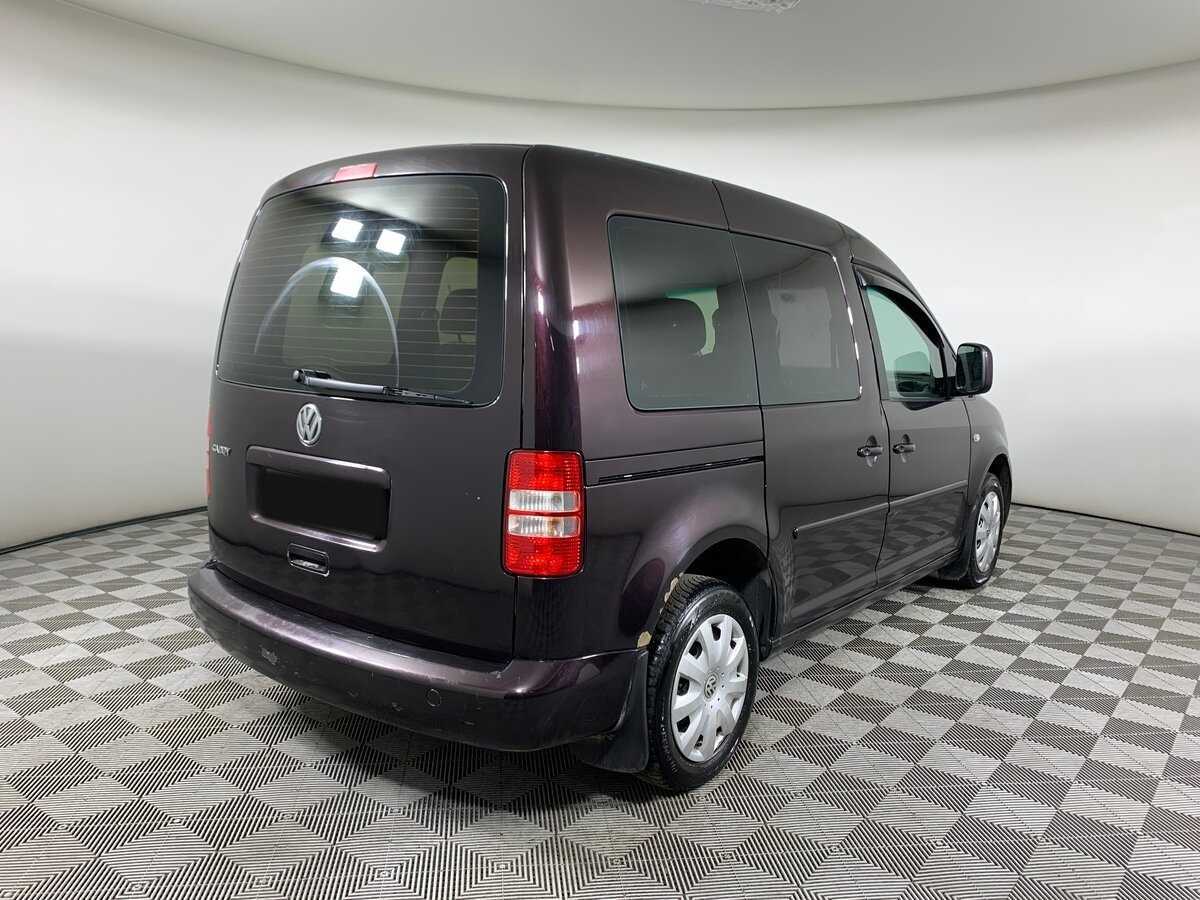 Volkswagen Caddy с пробегом — 2012 год. Фото: #4