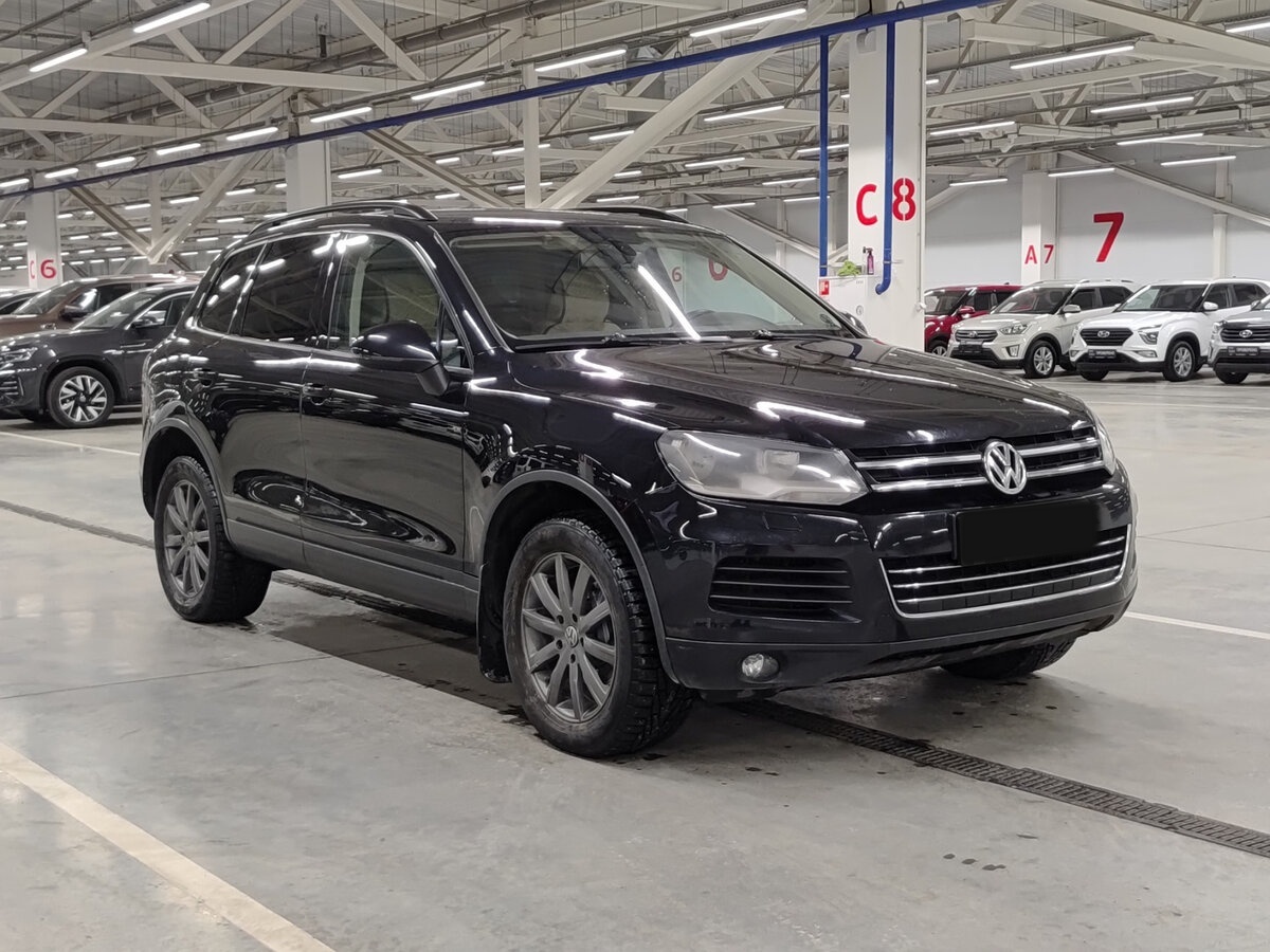Volkswagen Touareg с пробегом — 2011 год. Фото: #2