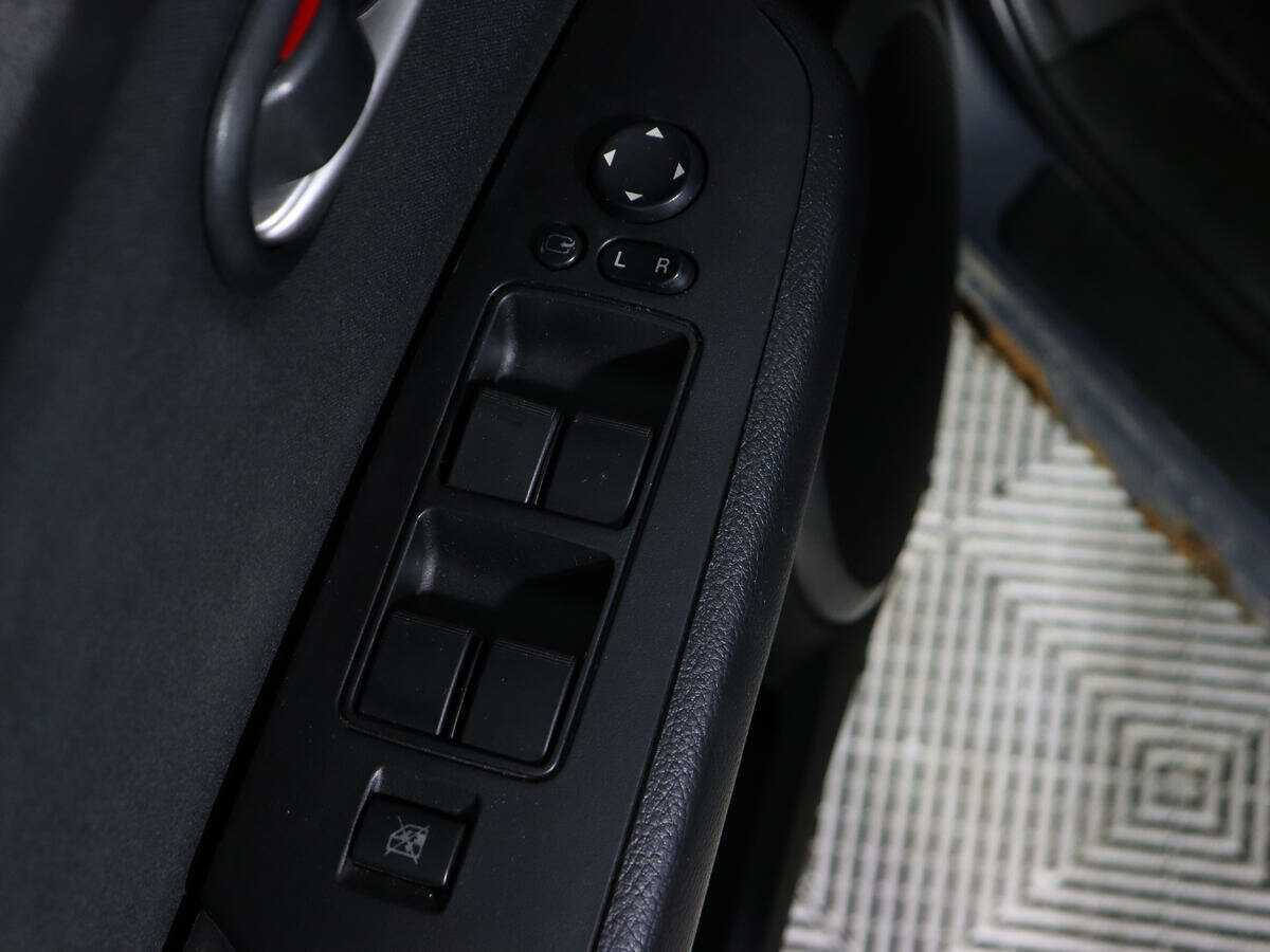 Mazda 6 с пробегом — 2007 год. Фото: #12