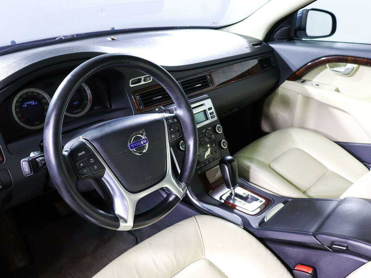 Volvo S80 с пробегом — 2010 год. Фото: #10
