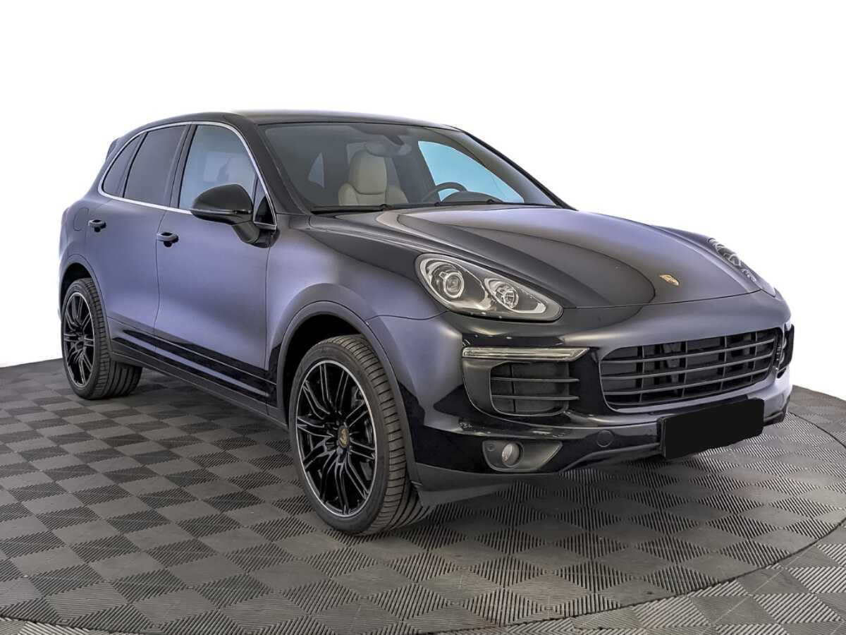 Porsche Cayenne с пробегом — 2015 год. Фото: #2