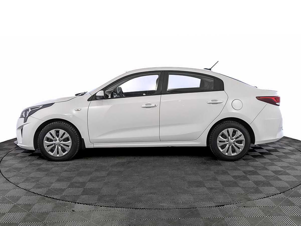 Kia Rio с пробегом — 2021 год. Фото: #7