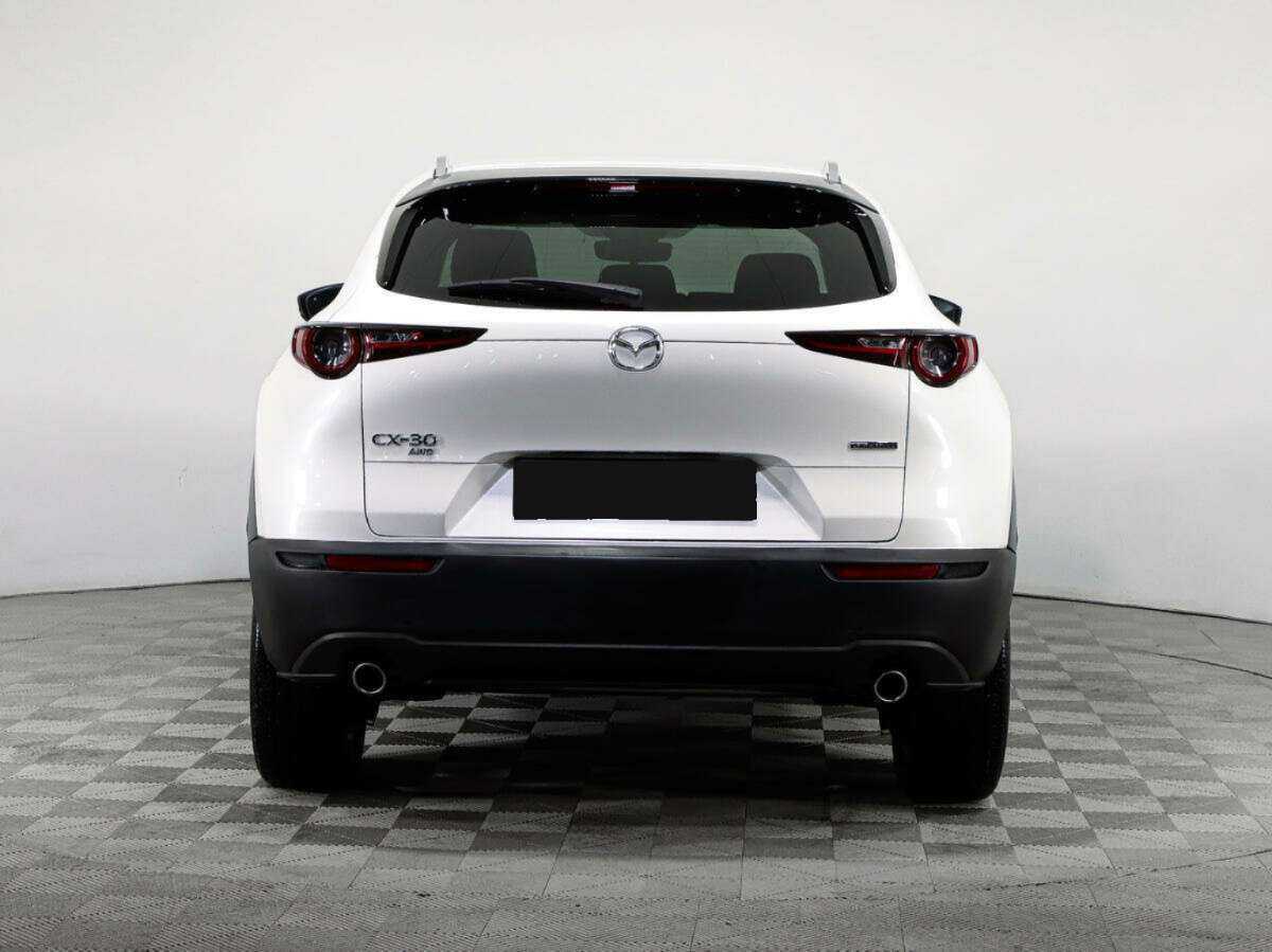 Mazda CX-30 с пробегом — 2022 год. Фото: #4