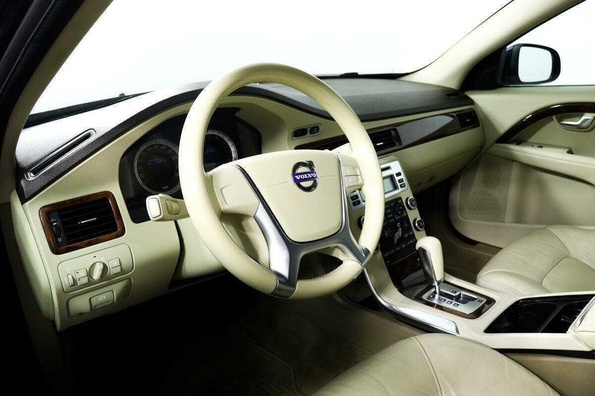 Volvo S80 с пробегом — 2010 год. Фото: #12