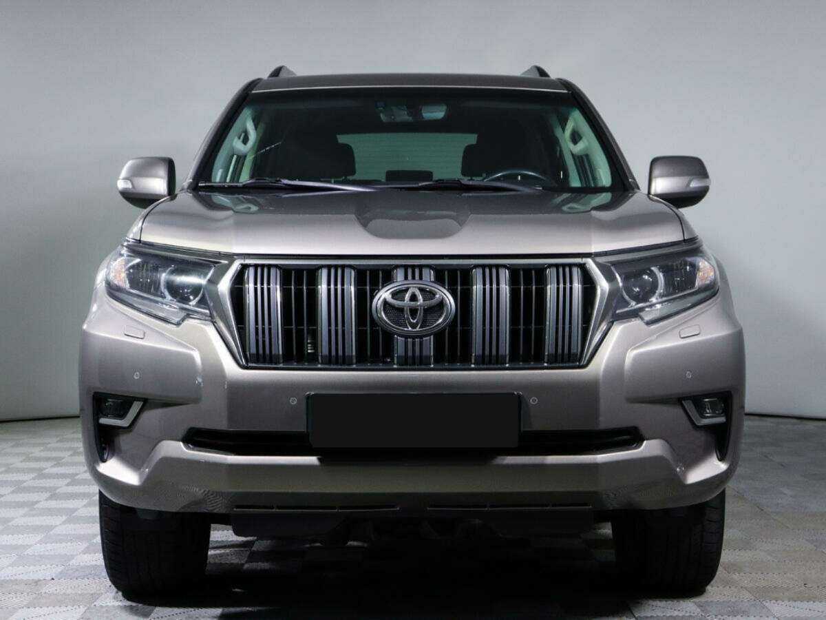 Toyota Land Cruiser Prado с пробегом — 2019 год. Фото: #1