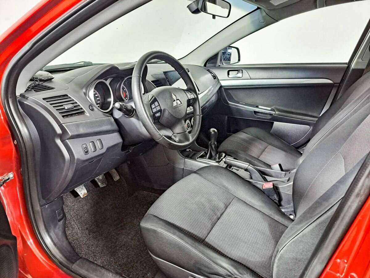 Mitsubishi Lancer с пробегом — 2008 год. Фото: #11