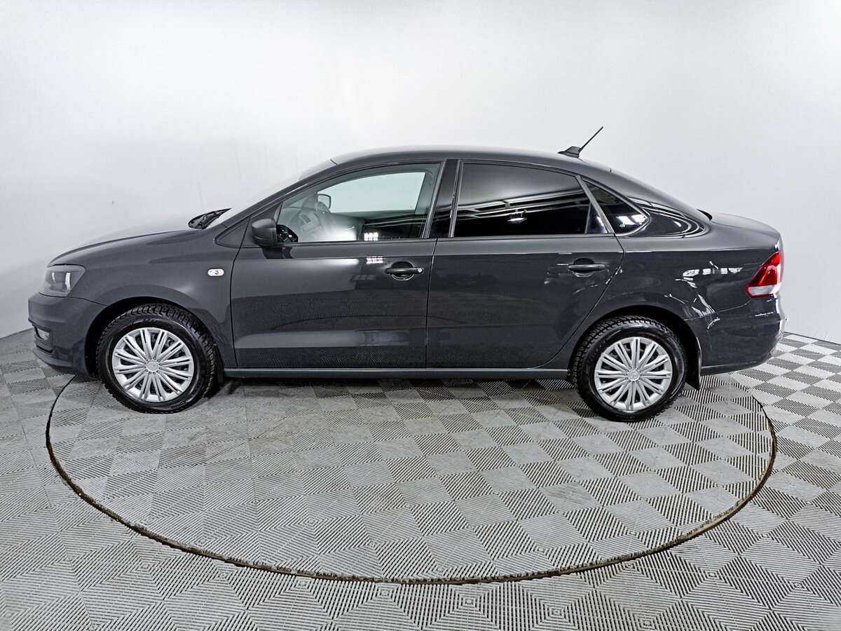 Volkswagen Polo с пробегом — 2017 год. Фото: #7