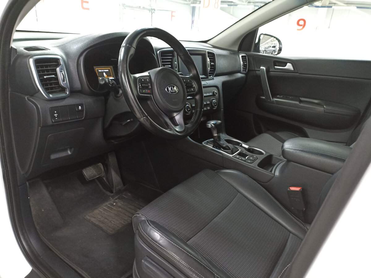 Kia Sportage с пробегом — 2016 год. Фото: #15