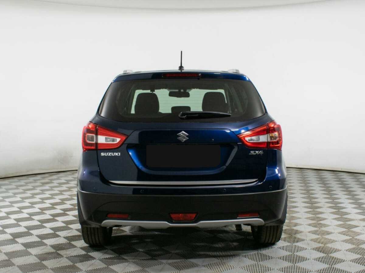 Suzuki SX4 с пробегом — 2020 год. Фото: #5