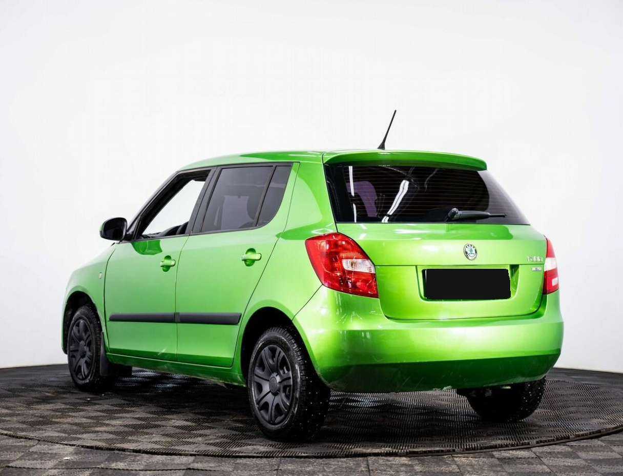Skoda Fabia с пробегом — 2012 год. Фото: #3