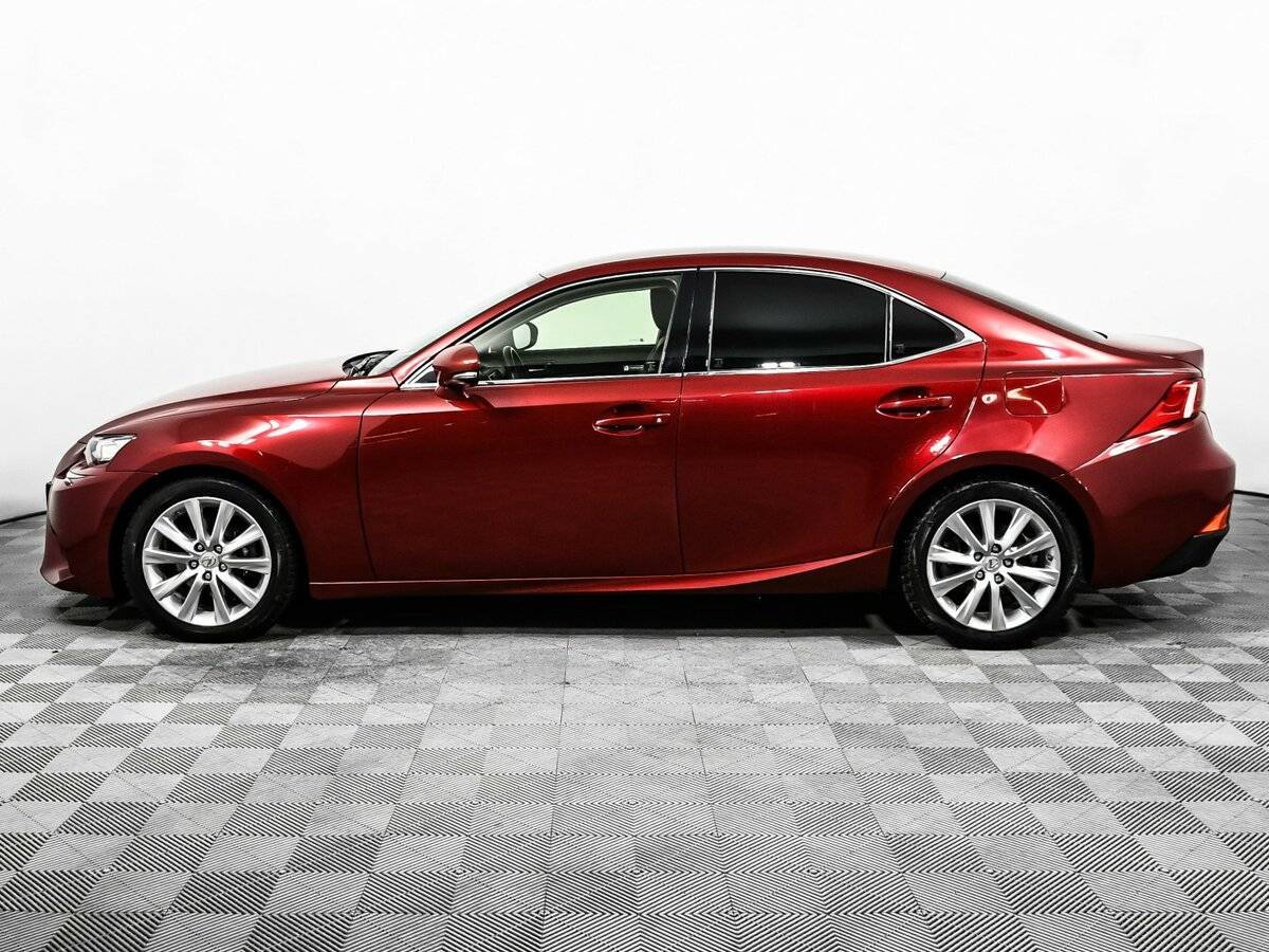 Lexus IS с пробегом — 2014 год. Фото: #7