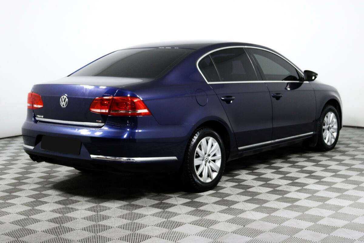 Volkswagen Passat с пробегом — 2011 год. Фото: #4