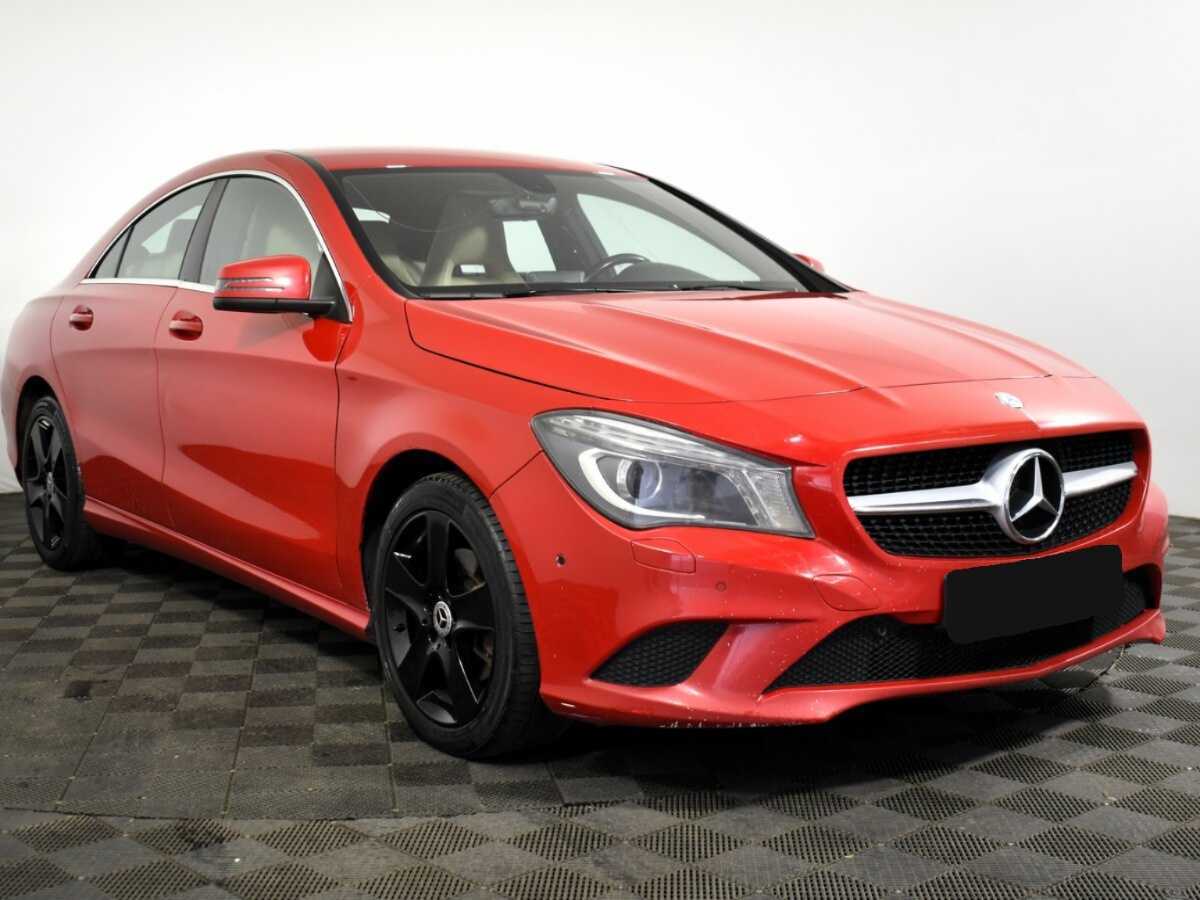 Mercedes-Benz CLA с пробегом — 2013 год. Фото: #2