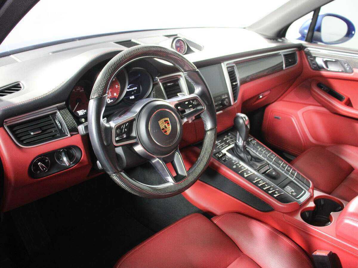 Porsche Macan с пробегом — 2017 год. Фото: #11