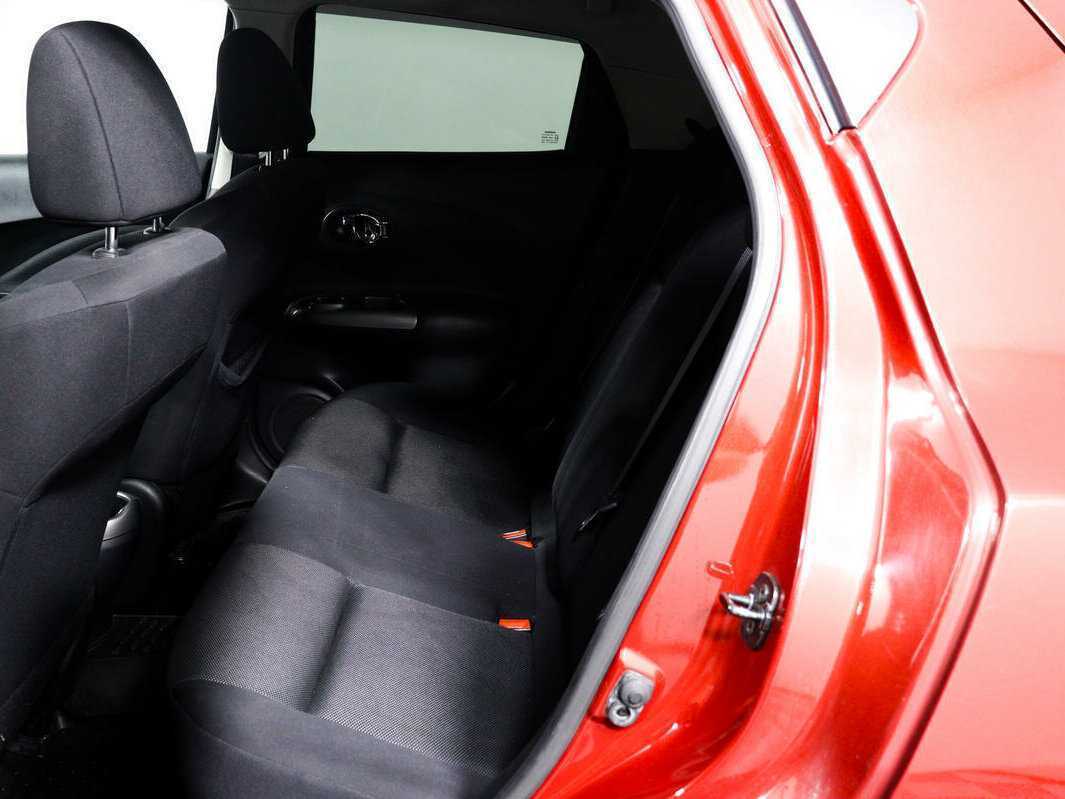 Nissan Juke с пробегом — 2011 год. Фото: #11