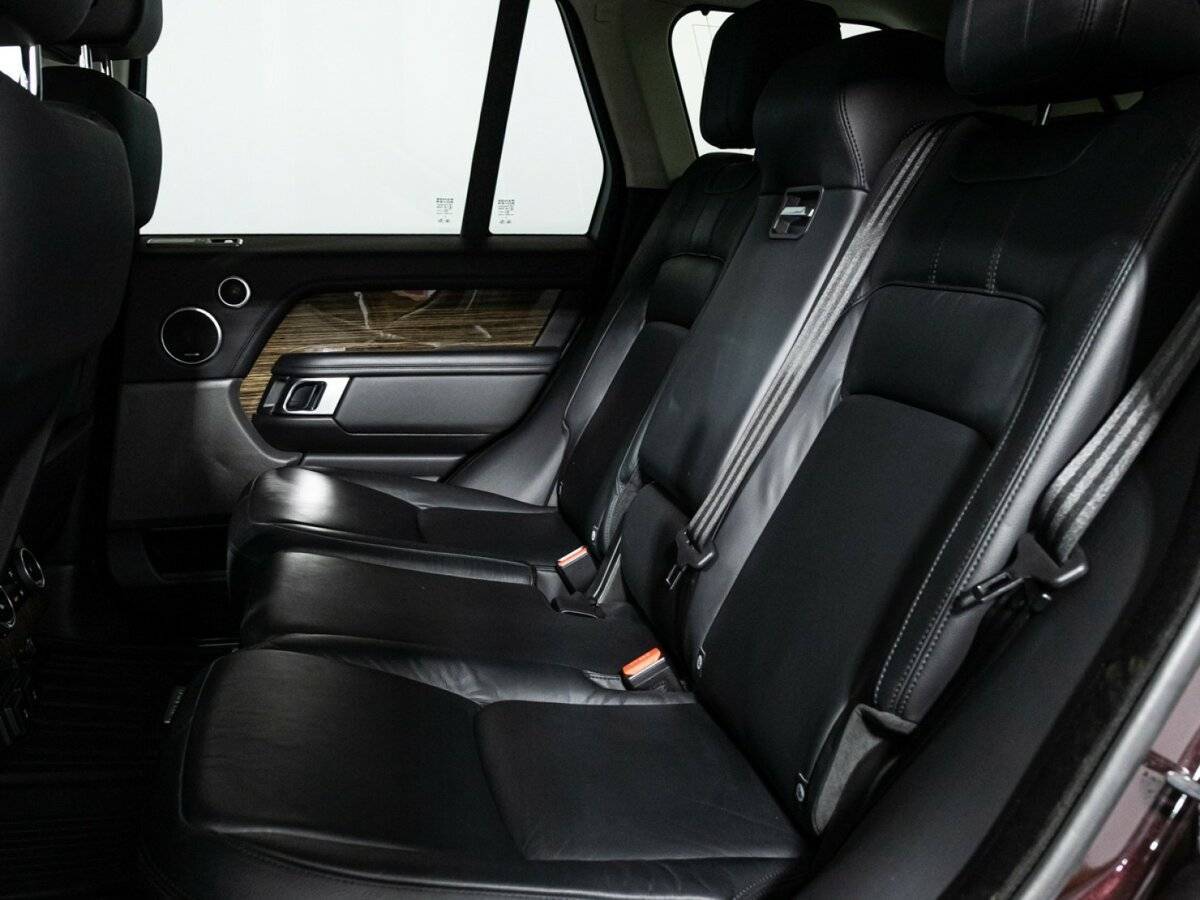 Land Rover Range Rover с пробегом — 2018 год. Фото: #7