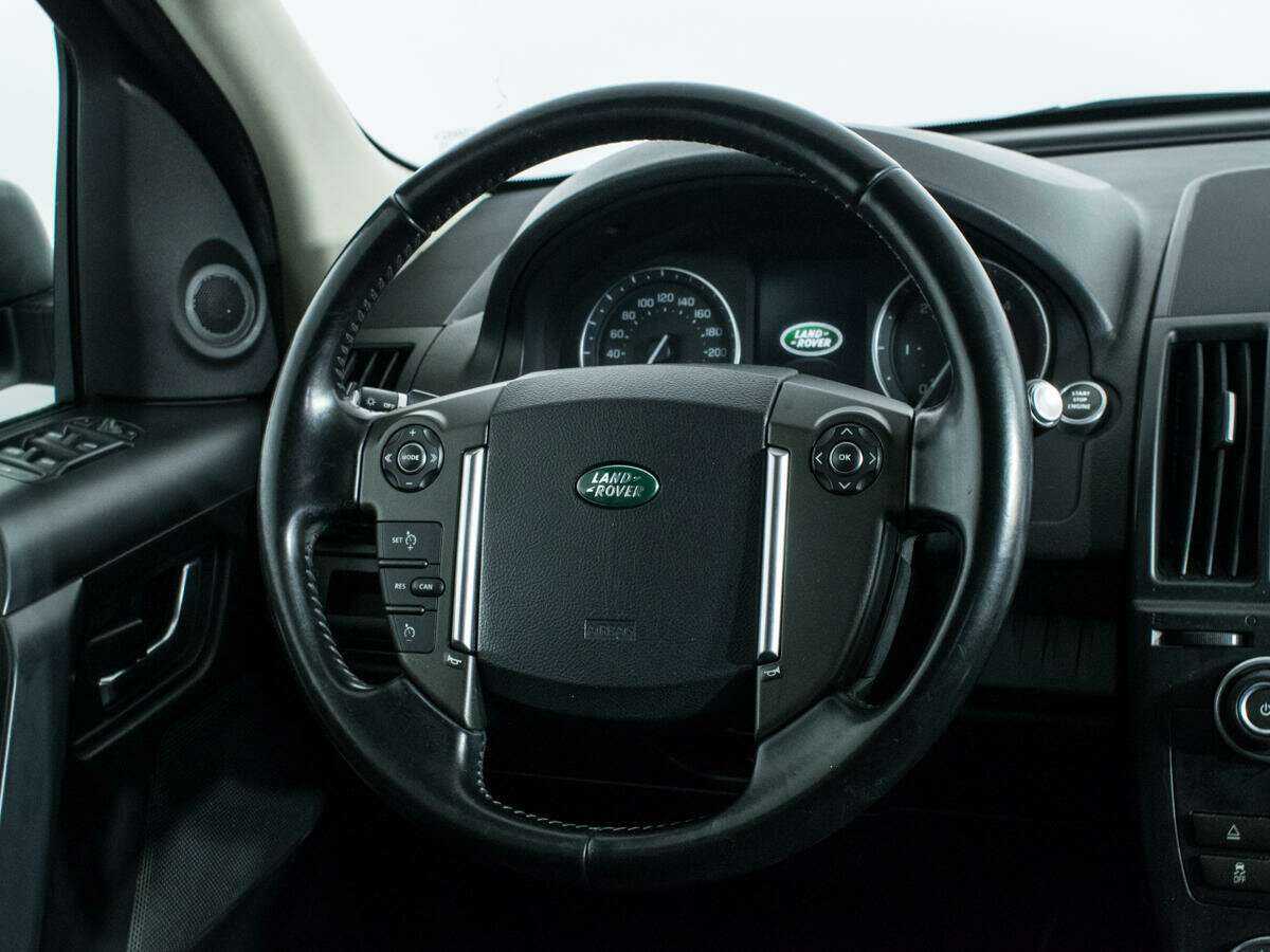 Land Rover Freelander с пробегом — 2013 год. Фото: #13