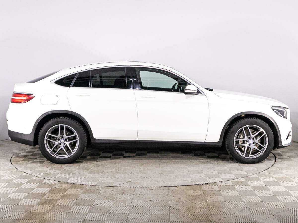 Mercedes-Benz GLC Coupe с пробегом — 2016 год. Фото: #3