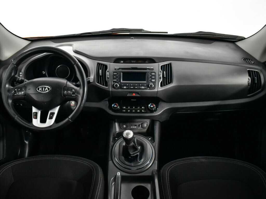Kia Sportage с пробегом — 2011 год. Фото: #11