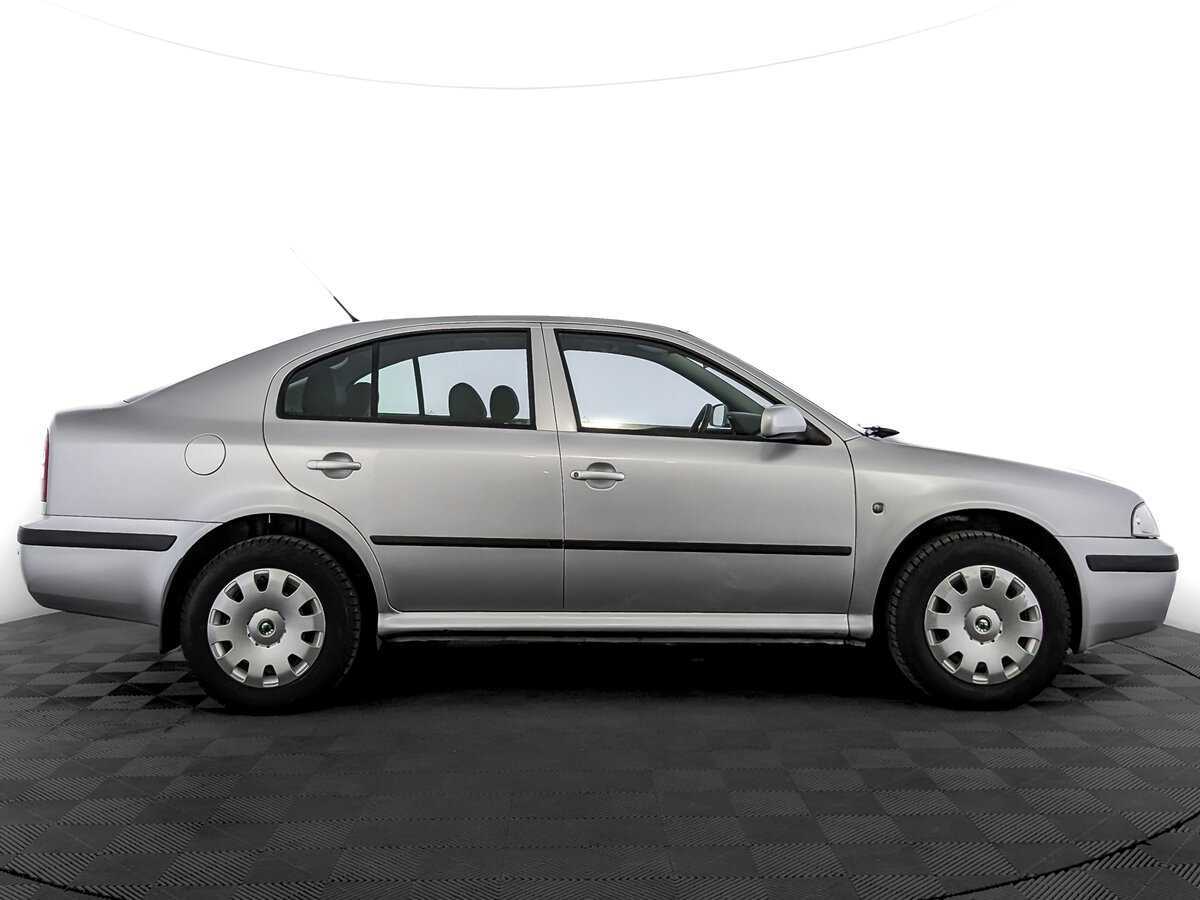 Skoda Octavia с пробегом — 2008 год. Фото: #3