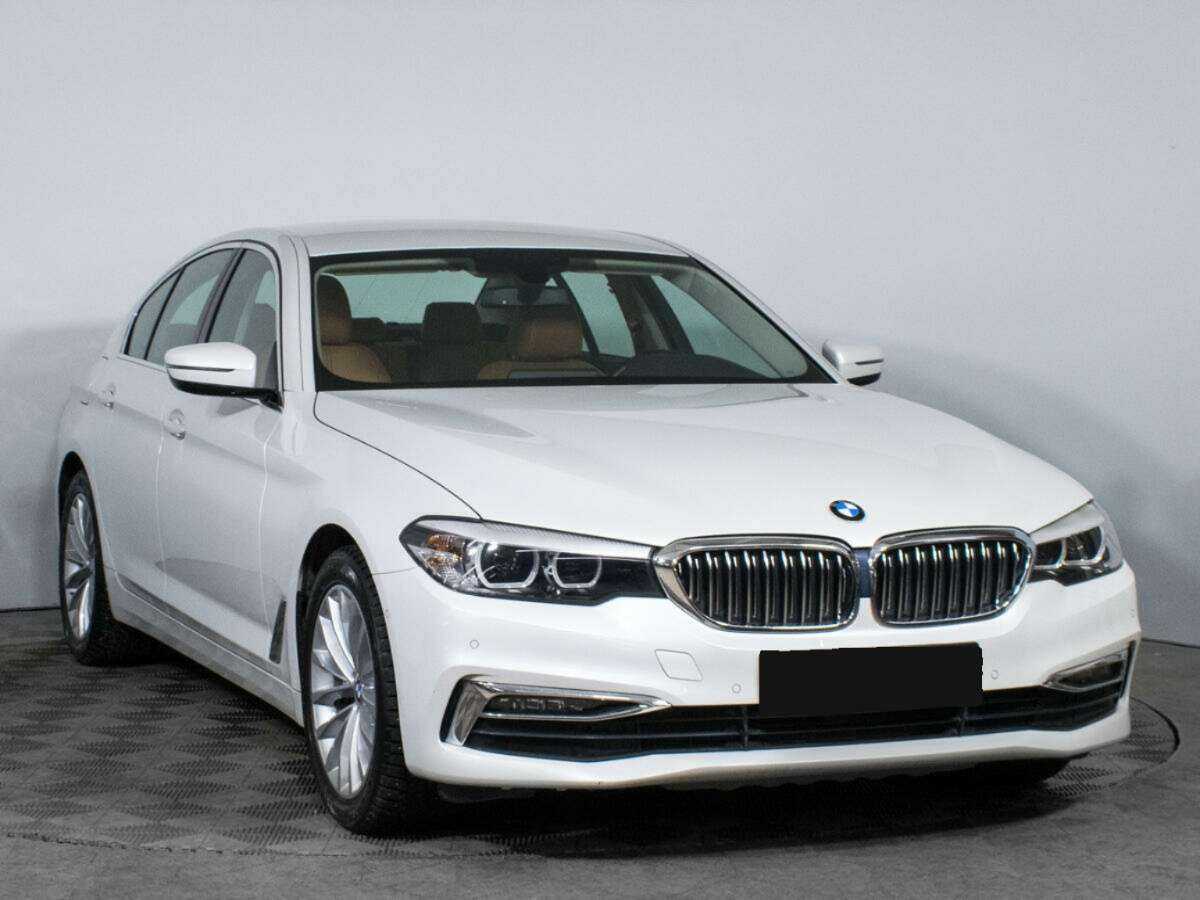 BMW 5 серии с пробегом — 2018 год. Фото: #2