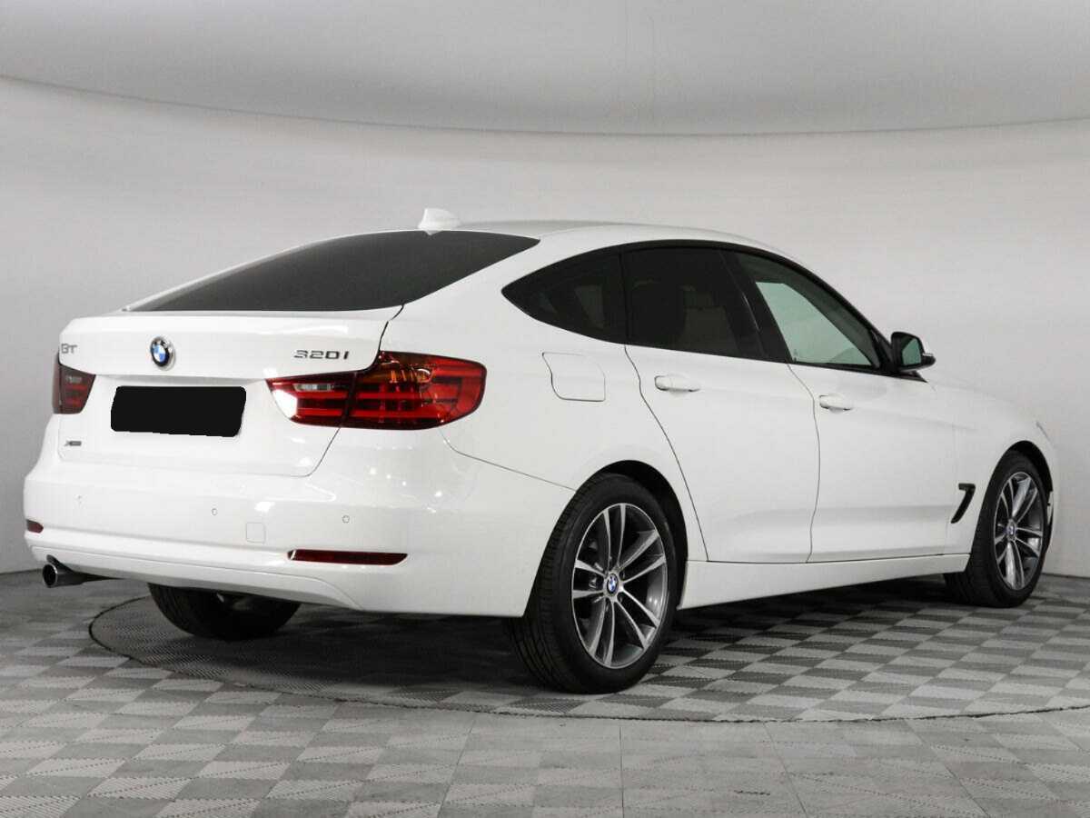 BMW 3 серии с пробегом — 2014 год. Фото: #1