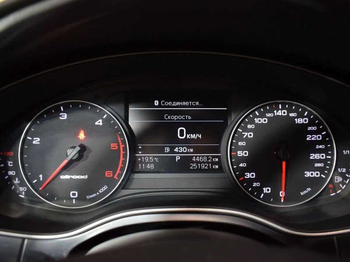 Audi A6 allroad с пробегом — 2013 год. Фото: #11