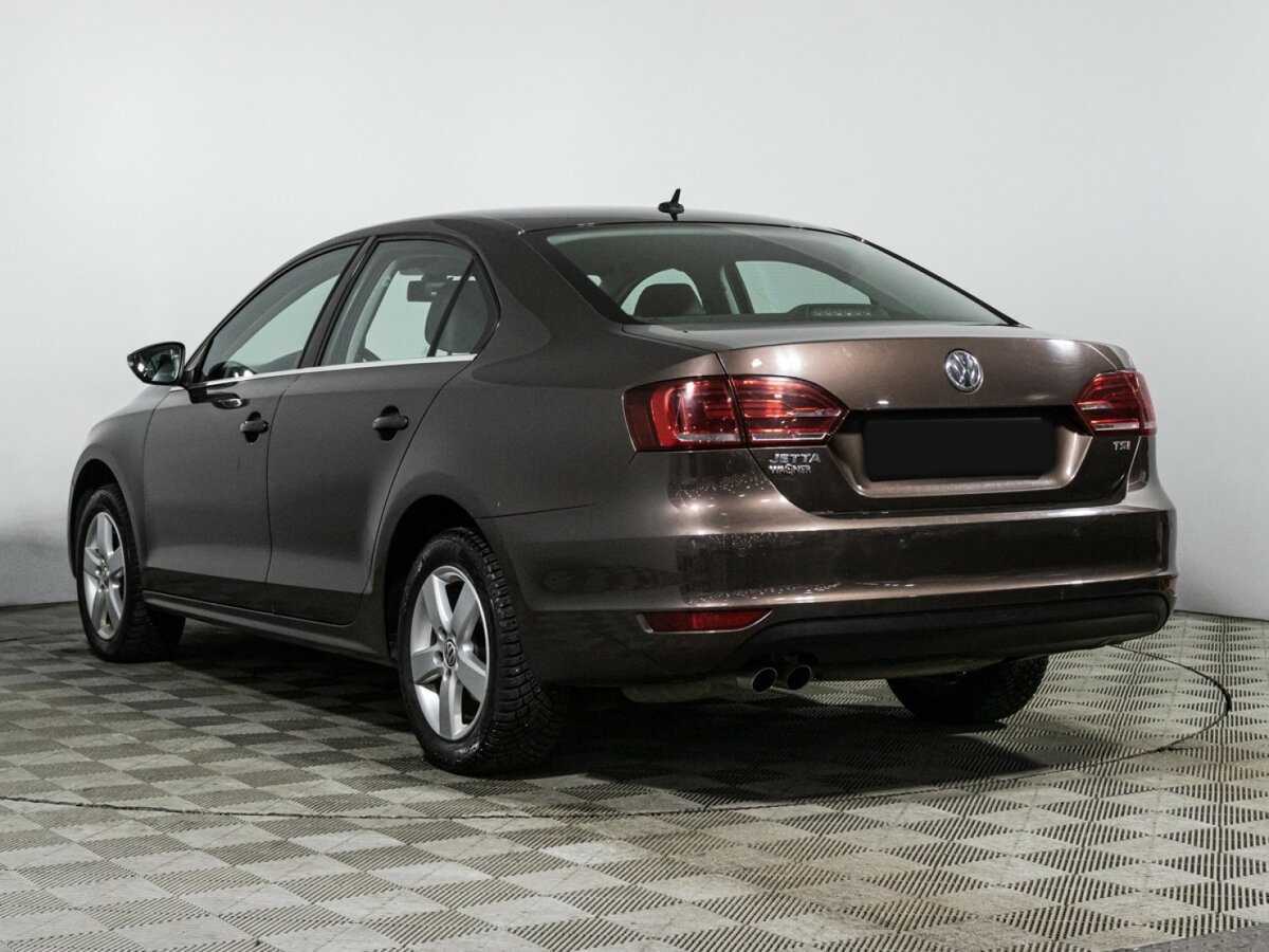 Volkswagen Jetta с пробегом — 2014 год. Фото: #5