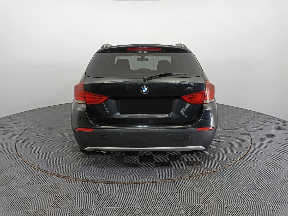 BMW X1 с пробегом — 2010 год. Фото: #5