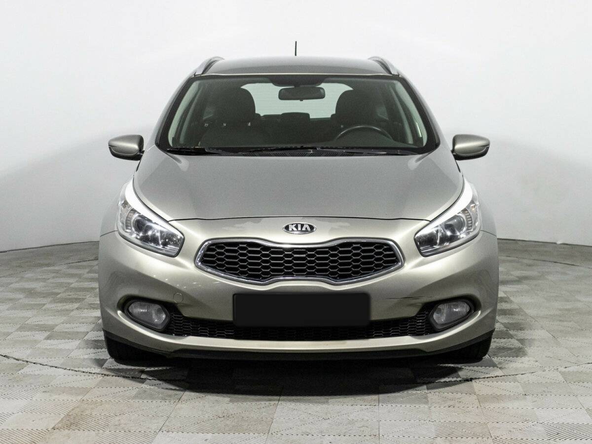 Kia Ceed с пробегом — 2012 год. Фото: #1