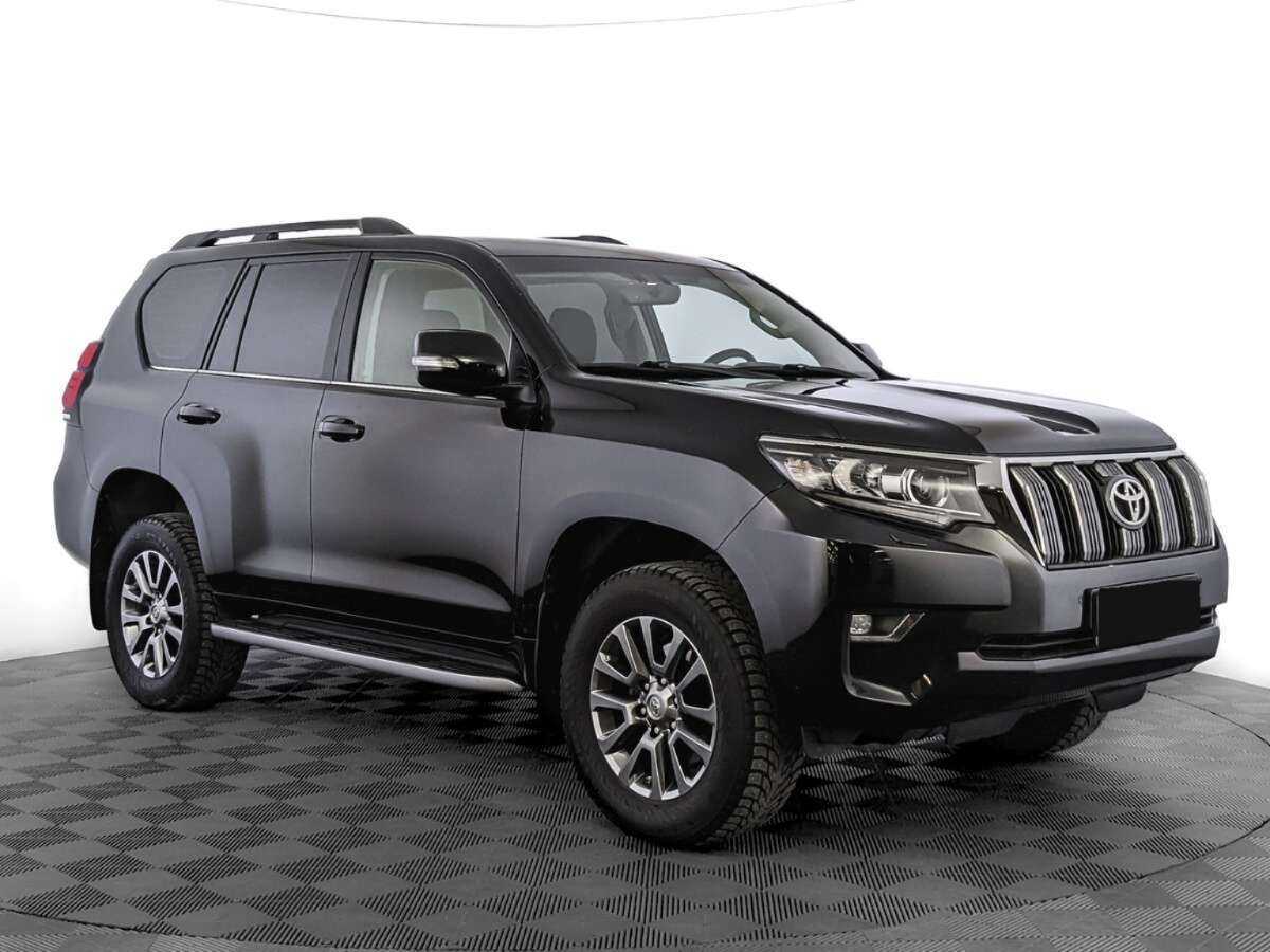 Toyota Land Cruiser Prado с пробегом — 2018 год. Фото: #2