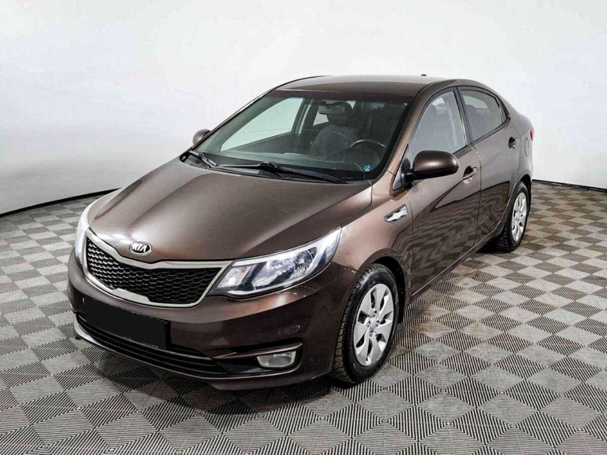 Kia Rio с пробегом — 2015 год. Фото: #0