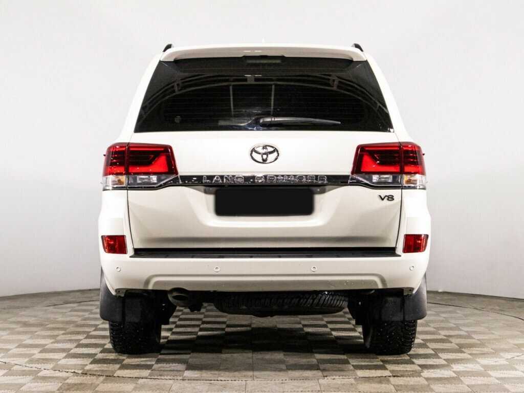 Toyota Land Cruiser с пробегом — 2016 год. Фото: #4