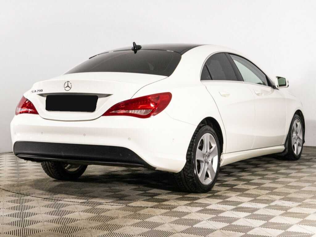 Mercedes-Benz CLA с пробегом — 2014 год. Фото: #4