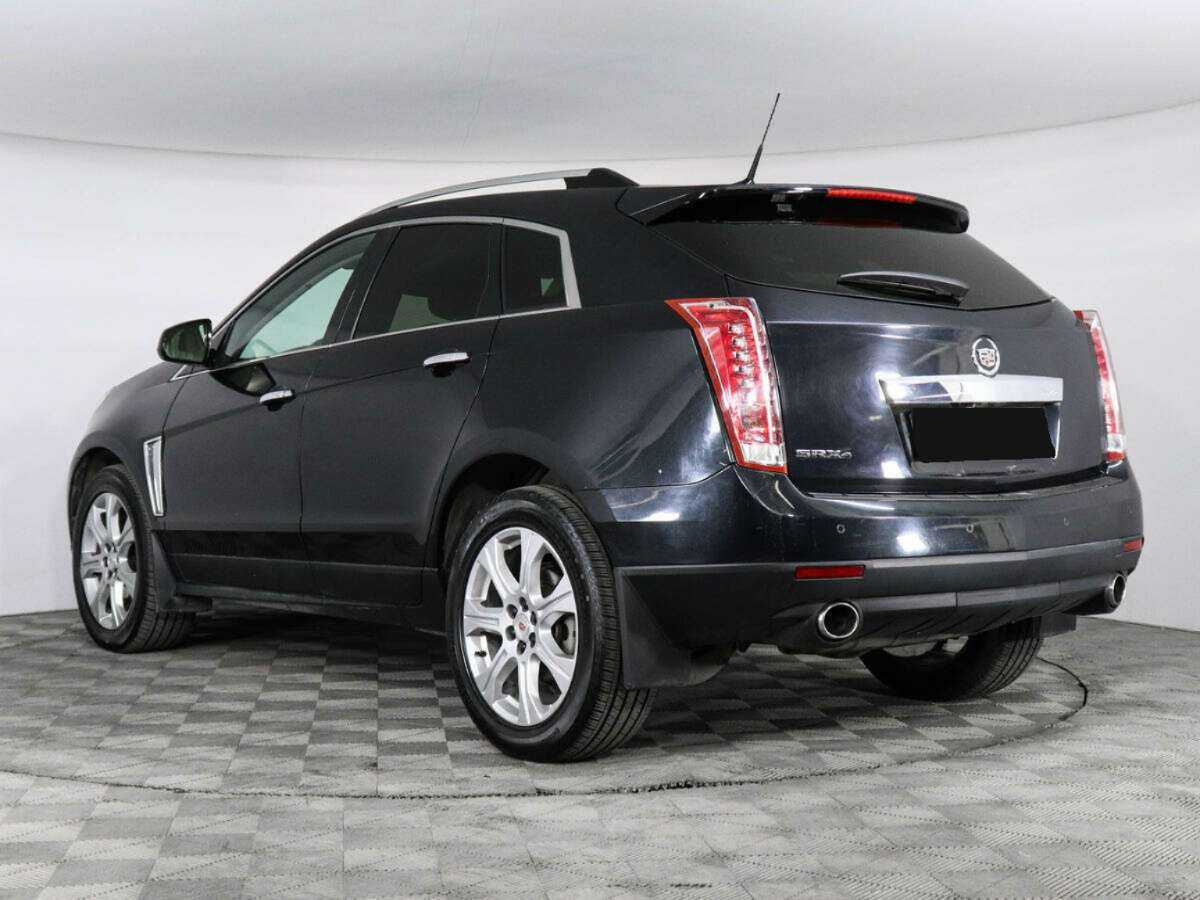 Cadillac SRX с пробегом — 2013 год. Фото: #6