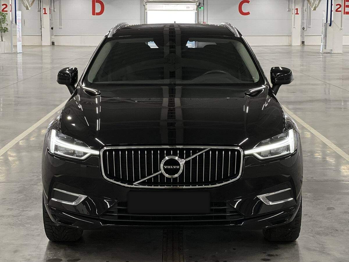 Volvo XC60 с пробегом — 2018 год. Фото: #1