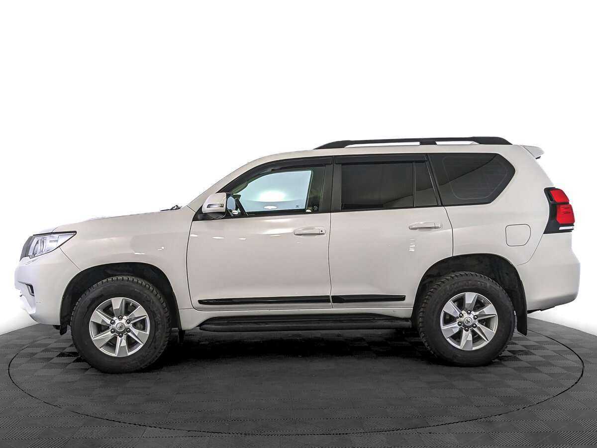 Toyota Land Cruiser Prado с пробегом — 2019 год. Фото: #7