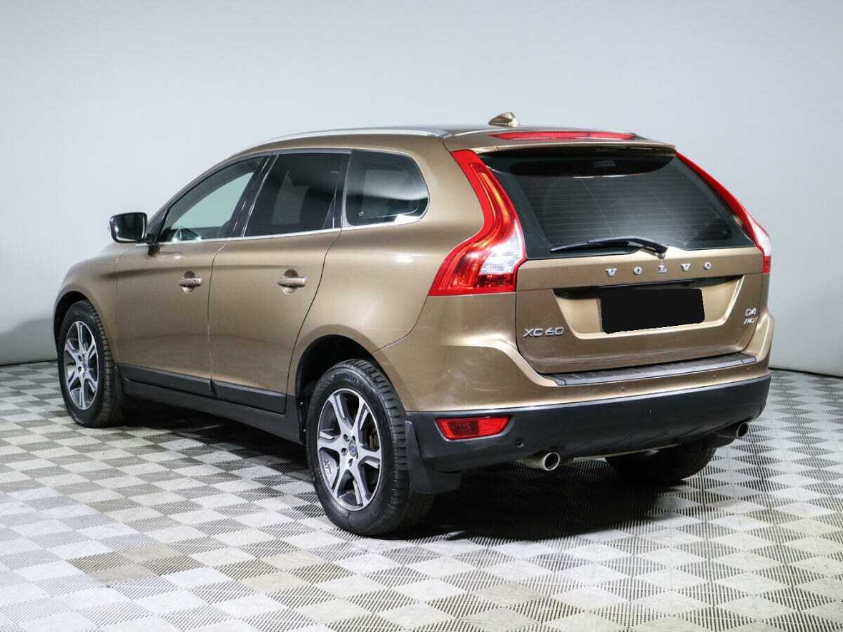 Volvo XC60 с пробегом — 2012 год. Фото: #6