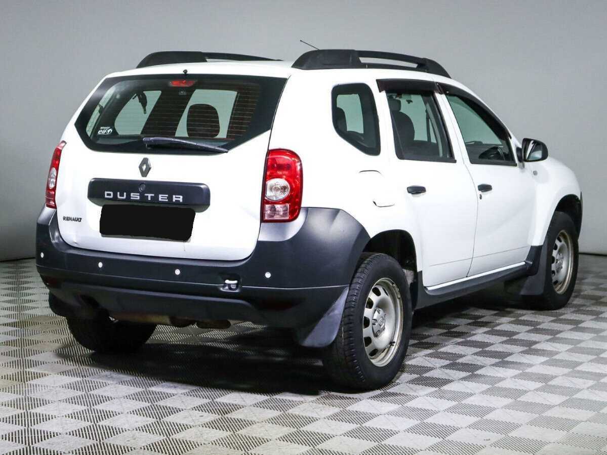 Renault Duster с пробегом — 2013 год. Фото: #3