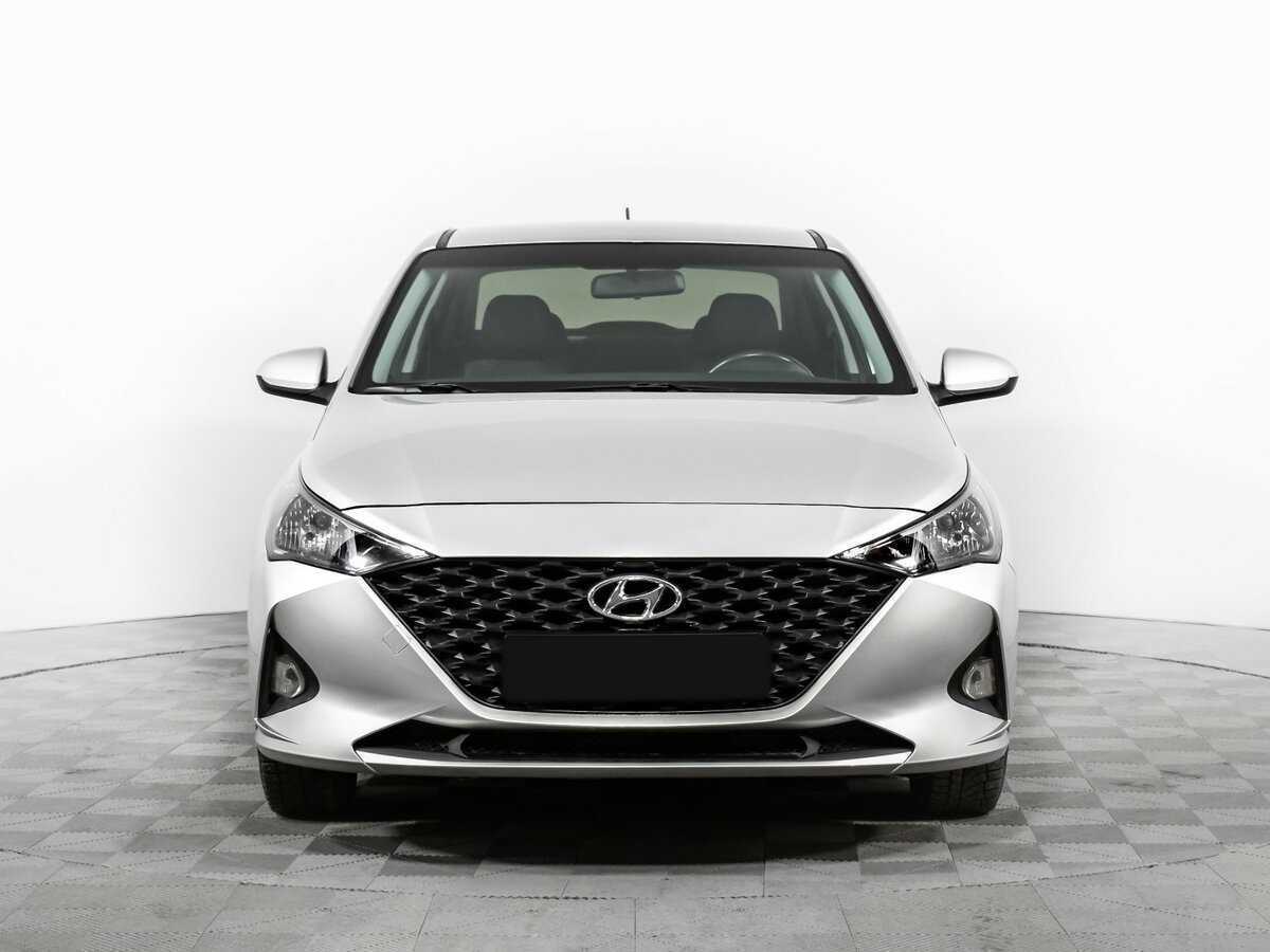 Hyundai Solaris с пробегом — 2021 год. Фото: #1