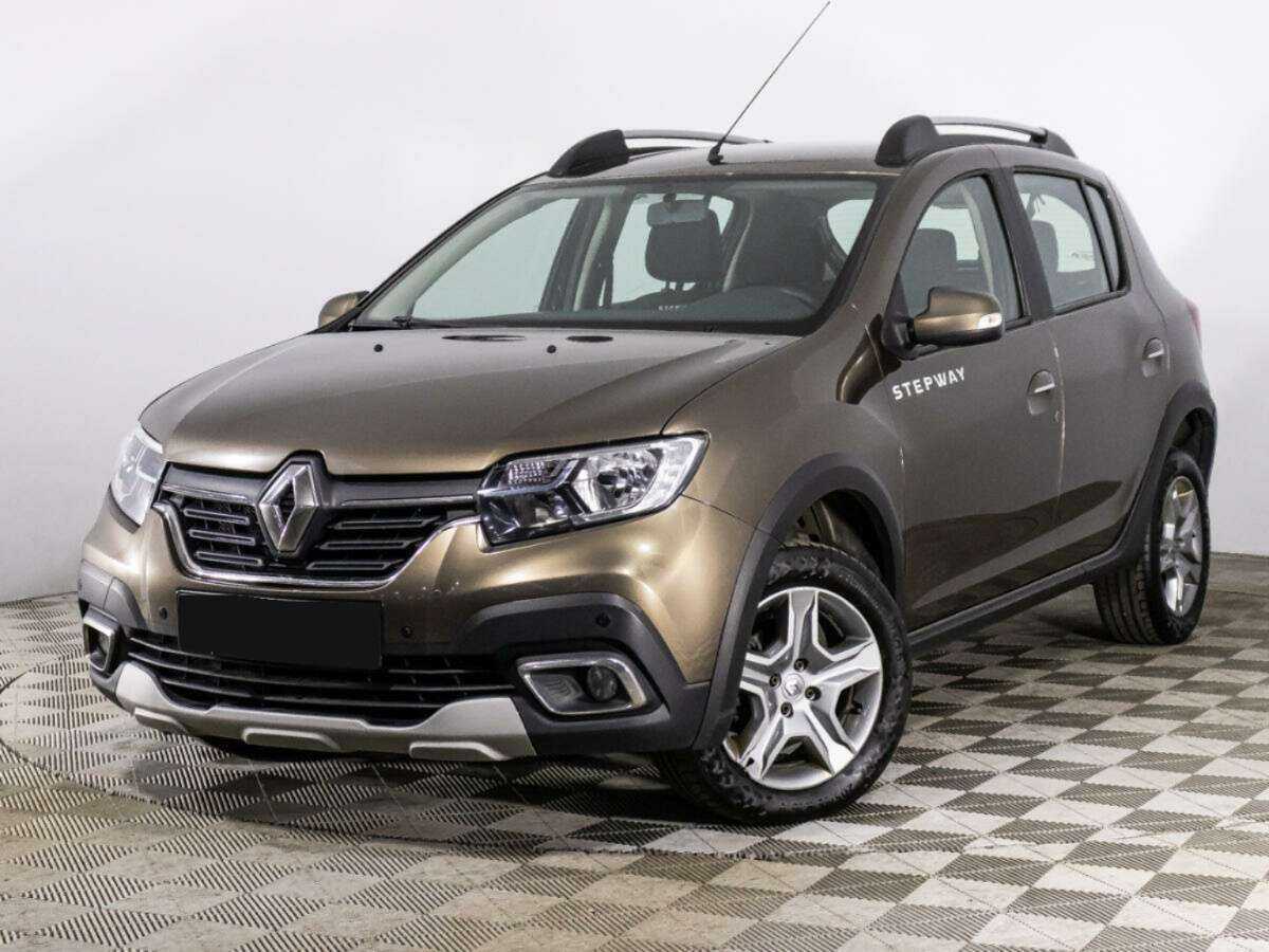 Renault Sandero с пробегом — 2018 год. Посмотреть фото