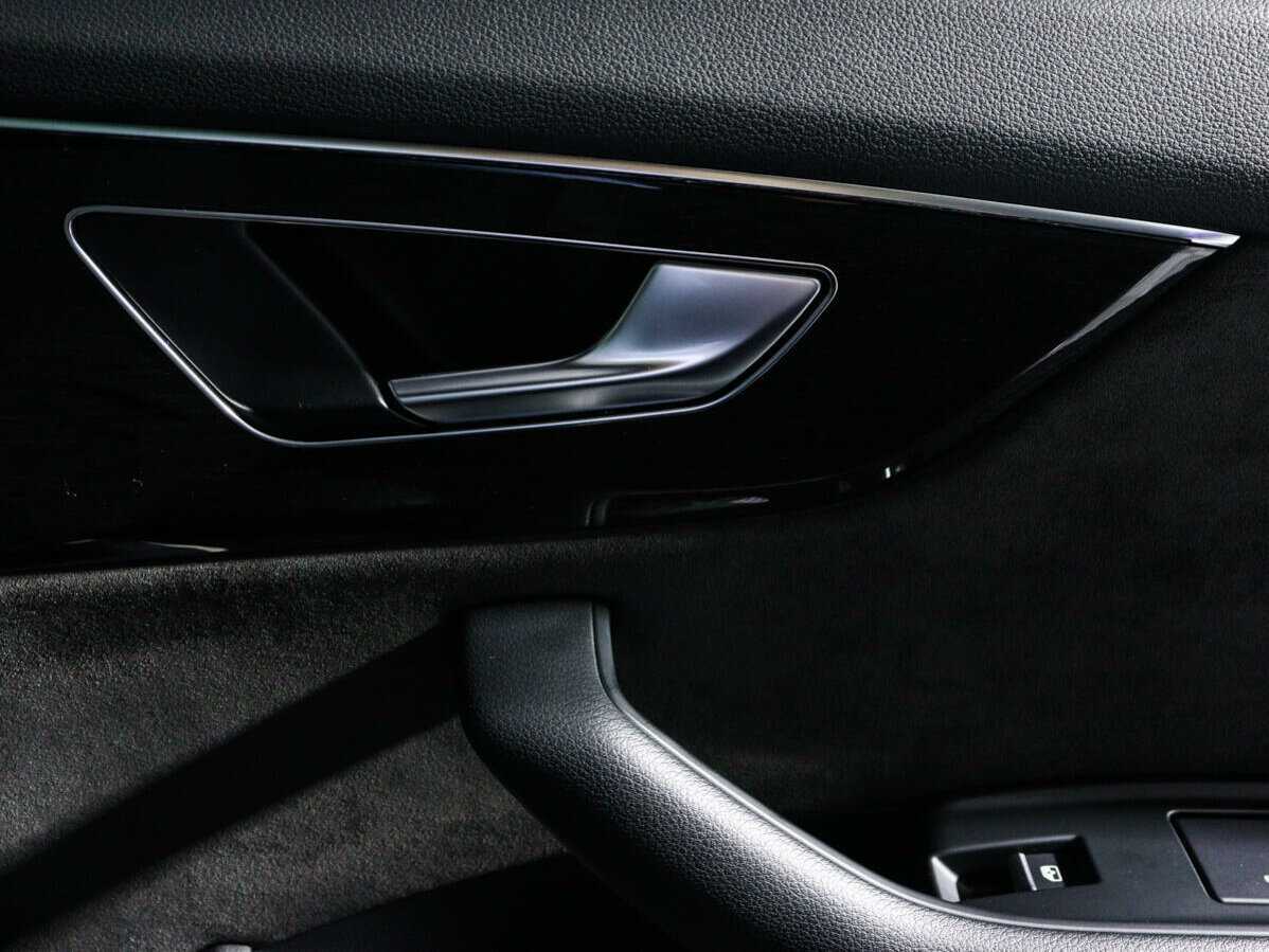 Audi Q8 с пробегом — 2018 год. Фото: #13