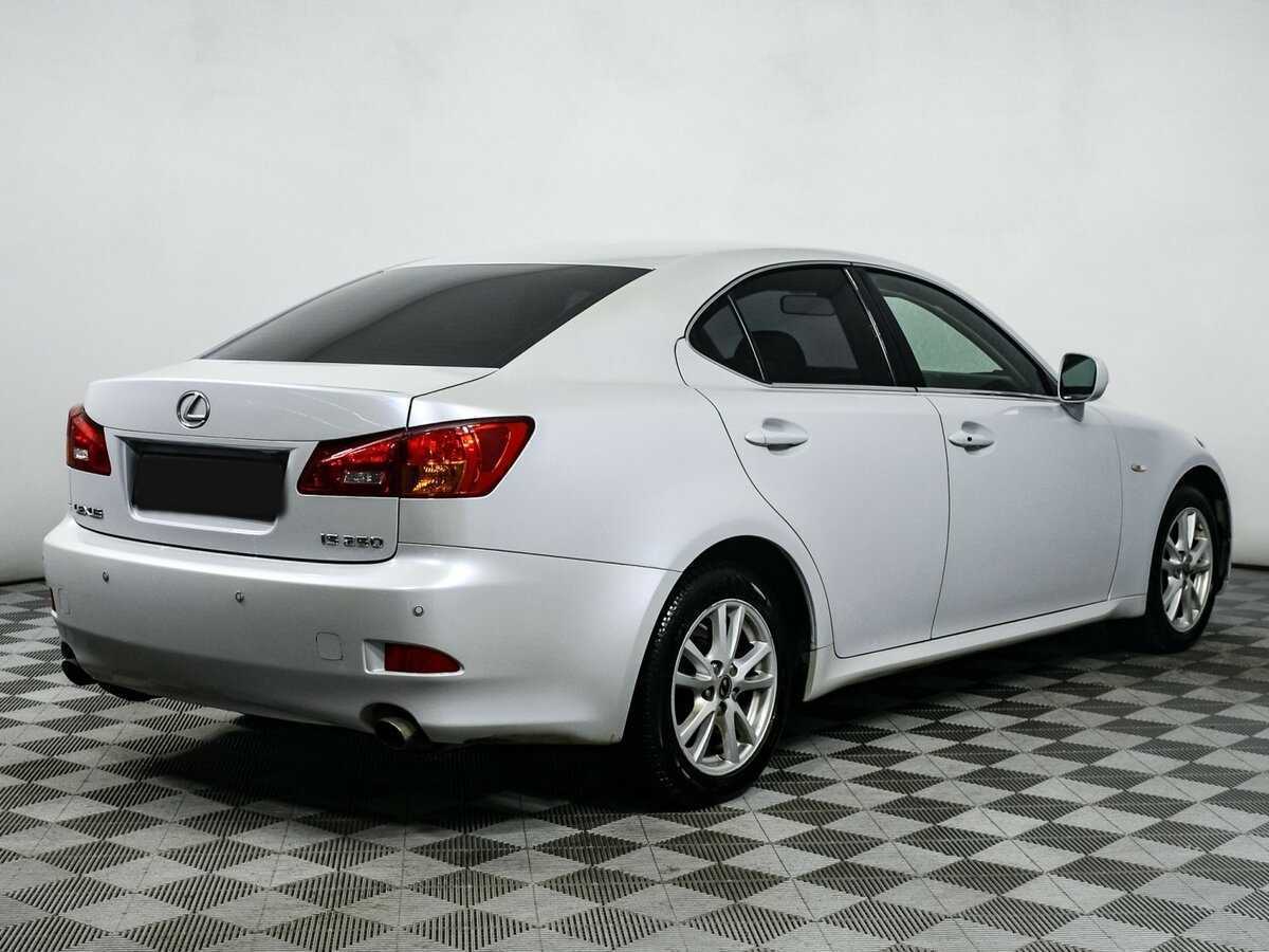 Lexus IS с пробегом — 2008 год. Фото: #4