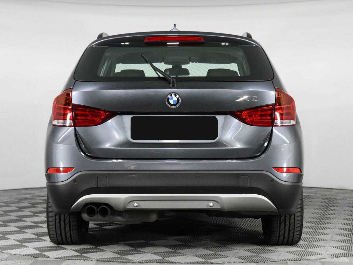 BMW X1 с пробегом — 2013 год. Фото: #3