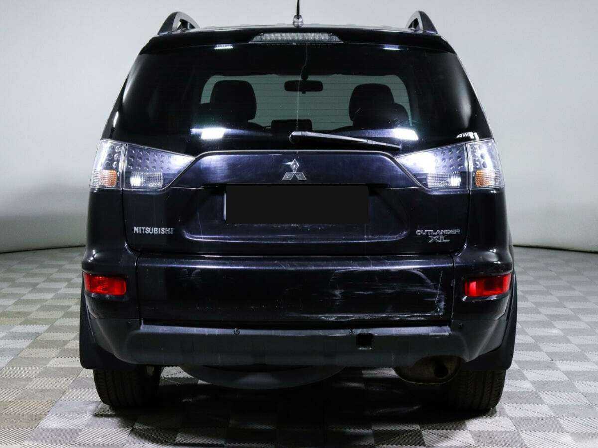 Mitsubishi Outlander с пробегом — 2011 год. Фото: #4