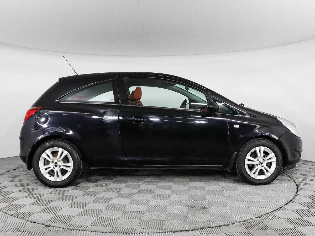 Opel Corsa с пробегом — 2008 год. Фото: #3